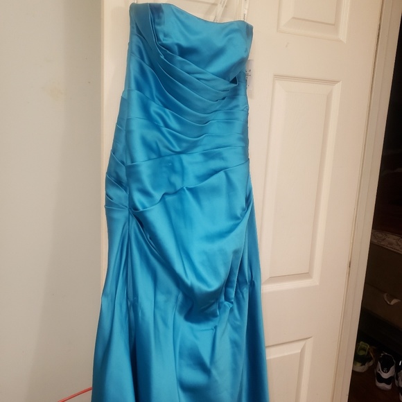 Dresses & Skirts - Bridesmaids